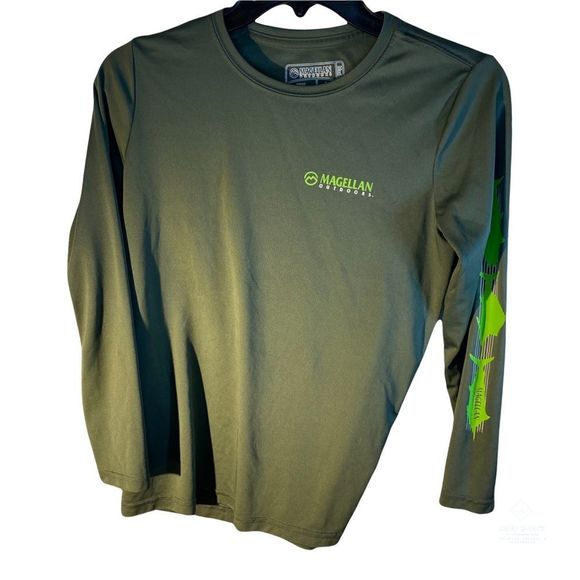 Magellan Youth Large Long Sleeve Performance  T-Shirt - Picture 1 of 3